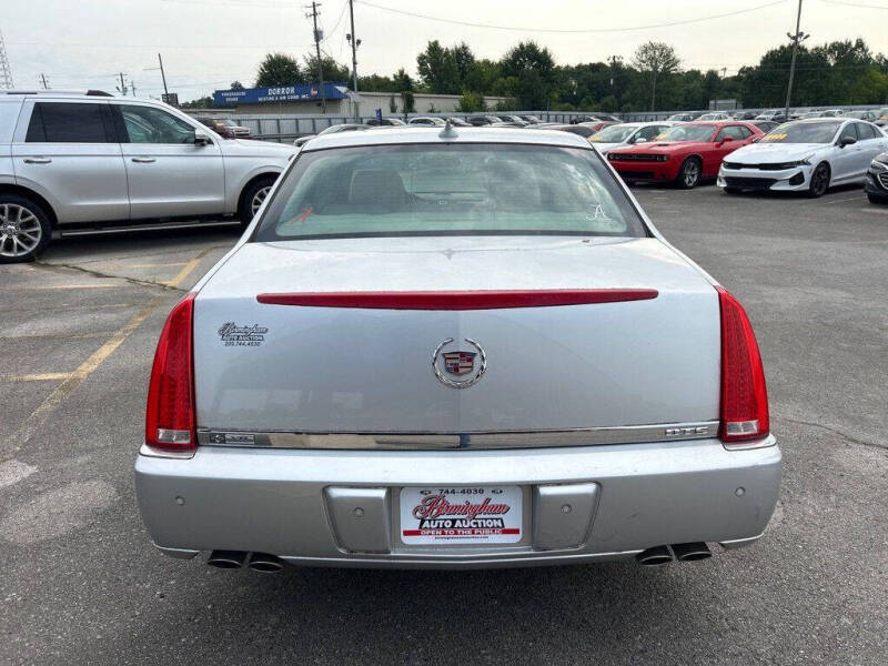 2009 Cadillac DTS