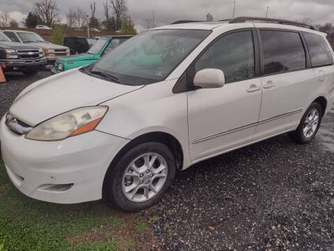 2006 Toyota Sienna for sale at Branch Avenue Auto Auction in Clinton MD