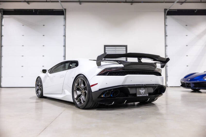 2016 Lamborghini Huracan LP 610-4