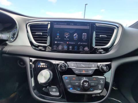 2019 Chrysler Pacifica Touring Plus