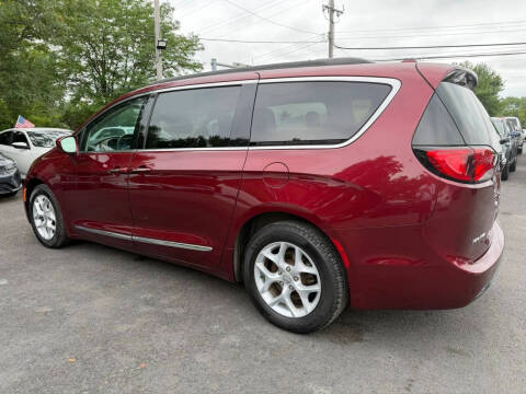 2017 Chrysler Pacifica