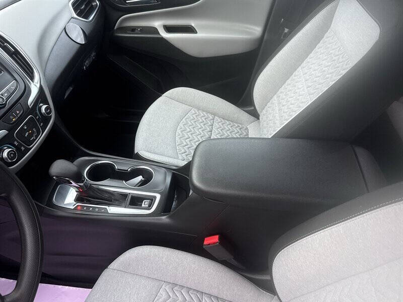 2023 Chevrolet Equinox LS