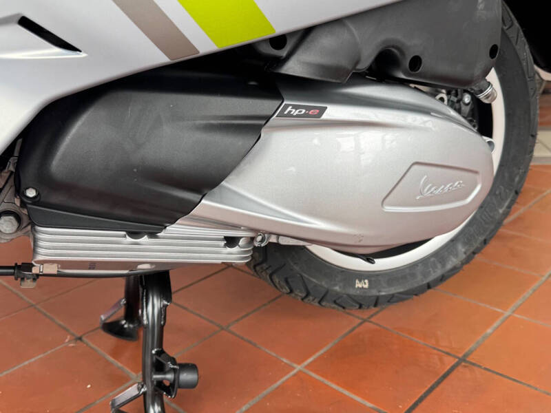 2024 Vespa GTS Supertech 300