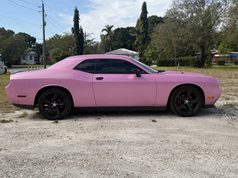 2014 Dodge Challenger SXT