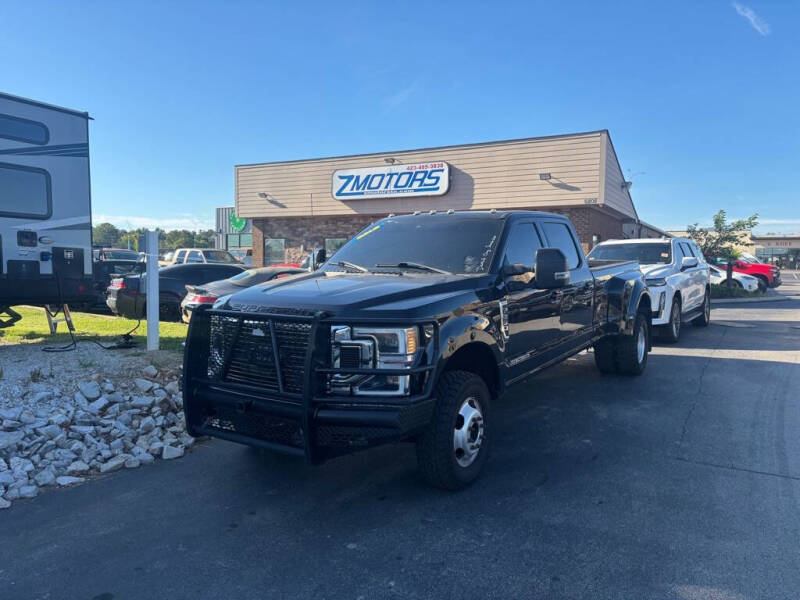 2022 Ford F-350 Super Duty Lariat's photo