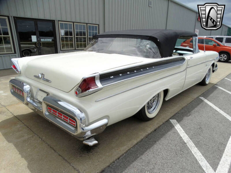 1957 Mercury Monterey