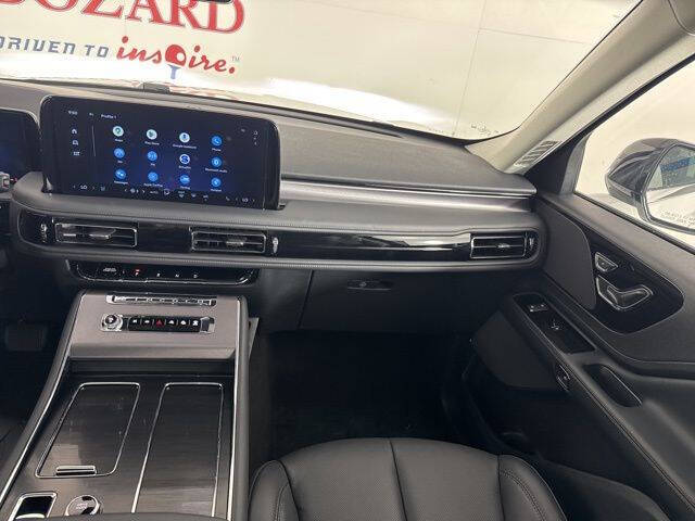 2025 Lincoln Aviator Premiere