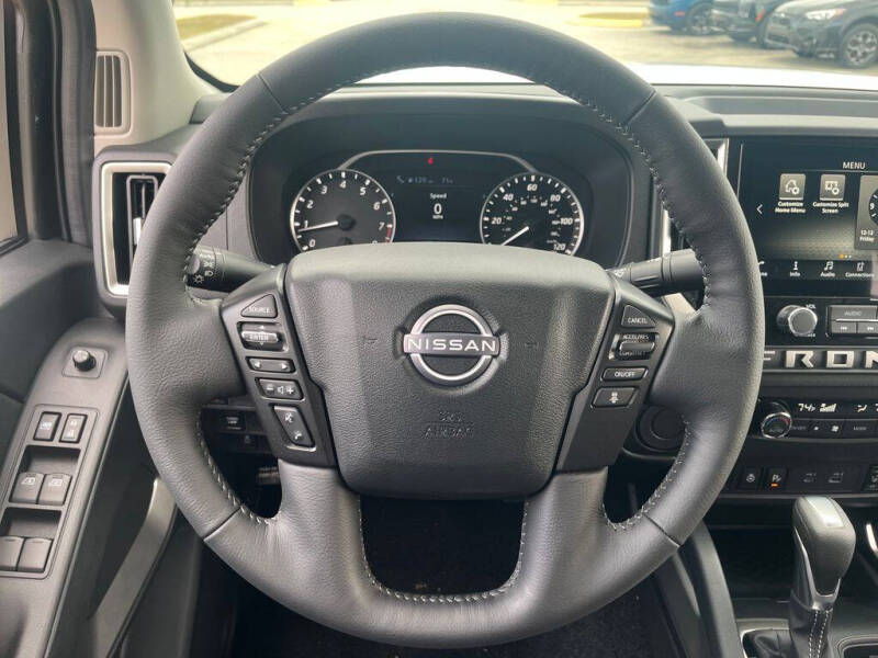 2026 Nissan Frontier SV