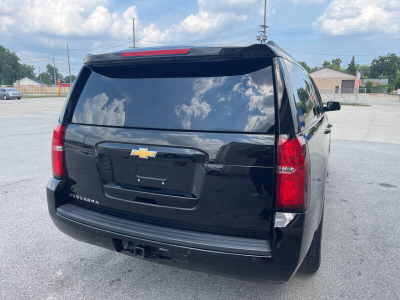 2019 Chevrolet Suburban LT