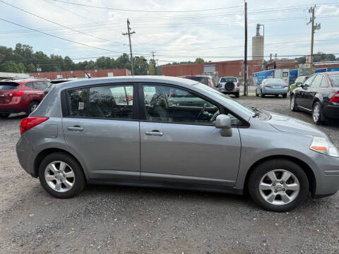 2012 Nissan Versa 1.8 S