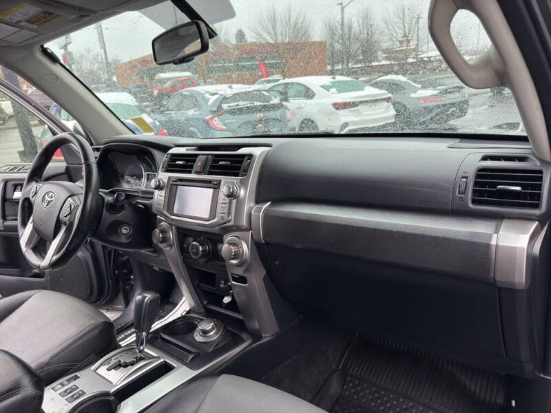 2017 Toyota 4Runner SR5