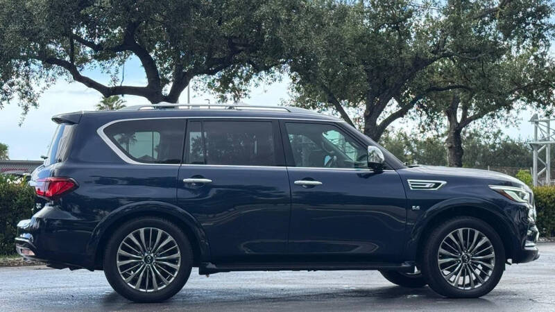 2019 Infiniti QX80 Luxe