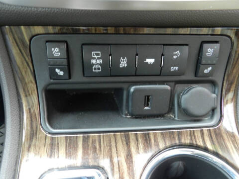 2016 GMC Acadia Denali