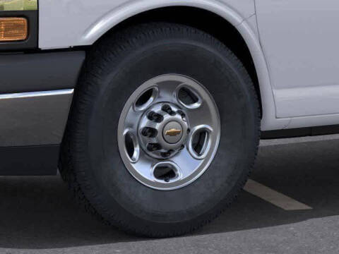 2025 Chevrolet Express 2500