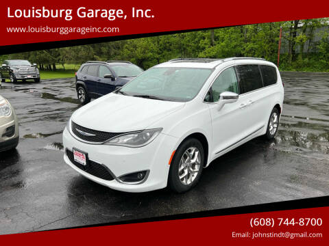 2017 Chrysler Pacifica for sale at Louisburg Garage, Inc. in Cuba City WI