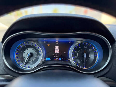 2015 Chrysler 300 Limited