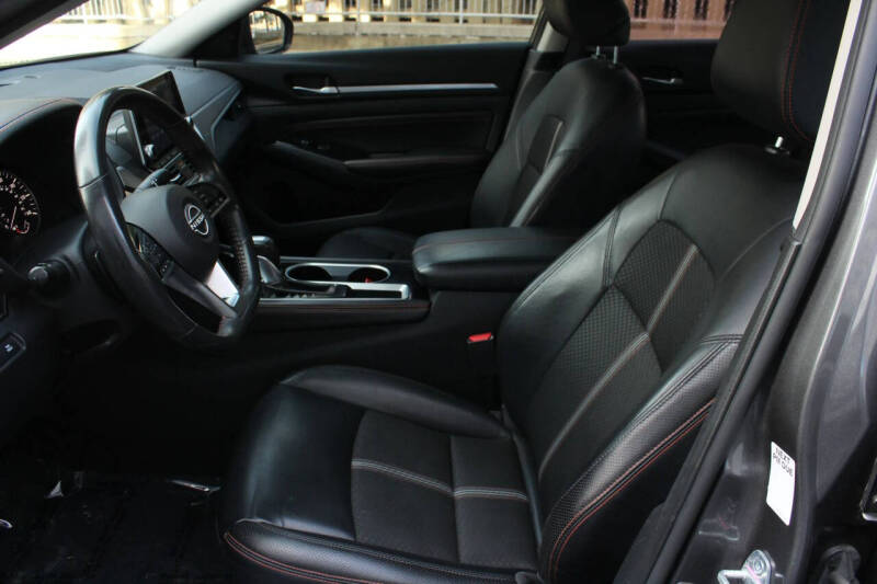 2023 Nissan Altima 2.5 SR