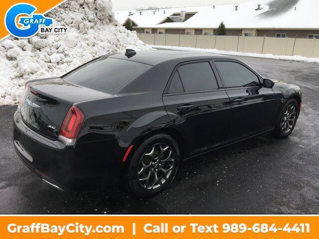 2017 Chrysler 300 S