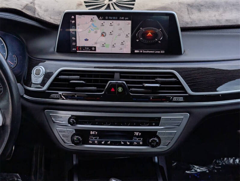 2019 BMW 7 Series 740i