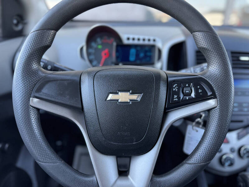 2016 Chevrolet Sonic LS Auto