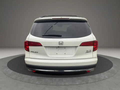 2017 Honda Pilot Elite