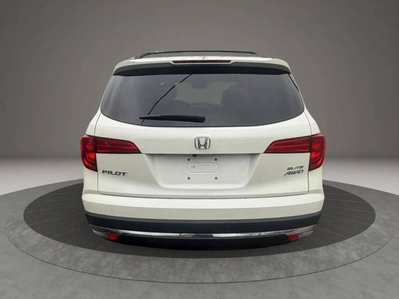 2017 Honda Pilot Elite
