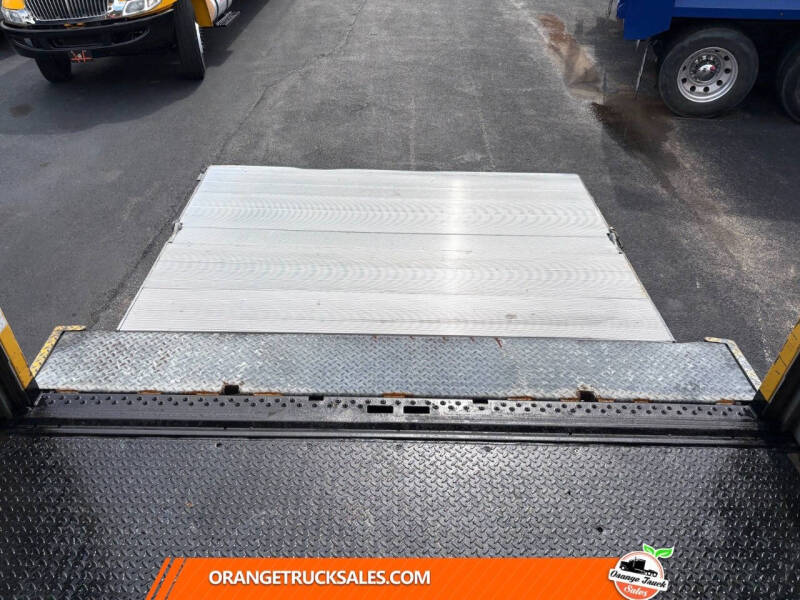 2019 International DuraStar 4300