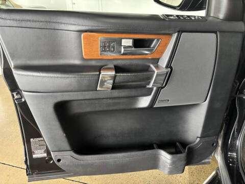 2015 Land Rover LR4 HSE LUX