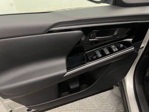 2024 Toyota bZ4X XLE