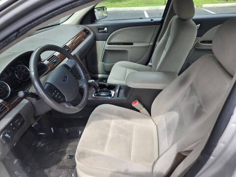 2008 Ford Taurus SEL