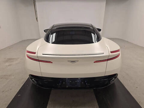 2017 Aston Martin DB11