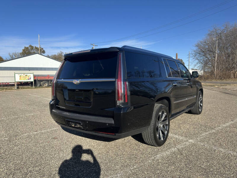 2018 Cadillac Escalade ESV Platinum
