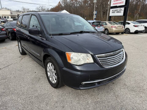 2013 Chrysler Town and Country Touring