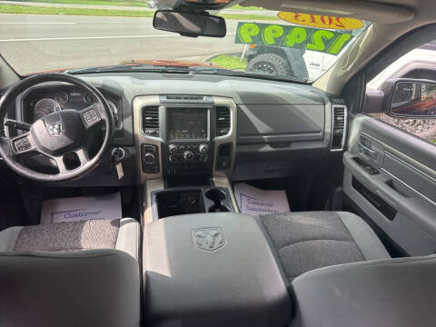2013 RAM 1500 SLT