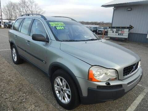 2004 Volvo XC90 for sale at Dales Auto Sales in Hutchinson MN