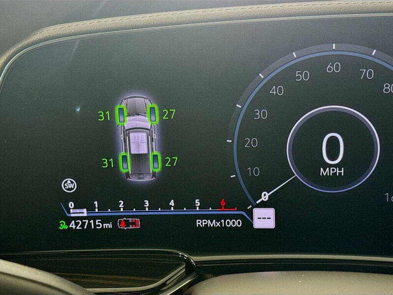 2022 Cadillac Escalade Sport