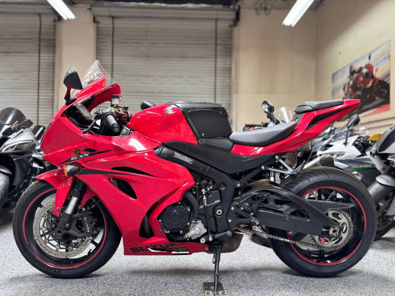 2017 Suzuki GSX-R1000