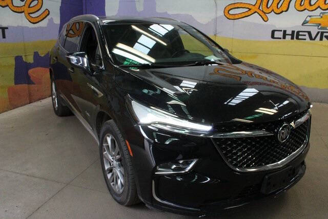 2022 Buick Enclave Avenir