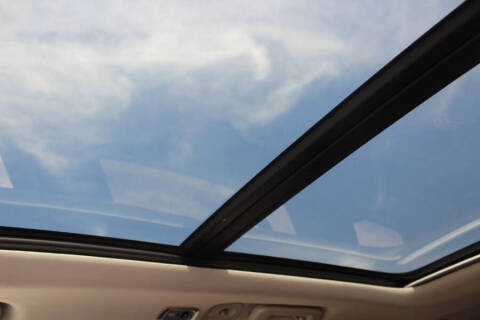 2017 Volvo XC90 T6 Momentum