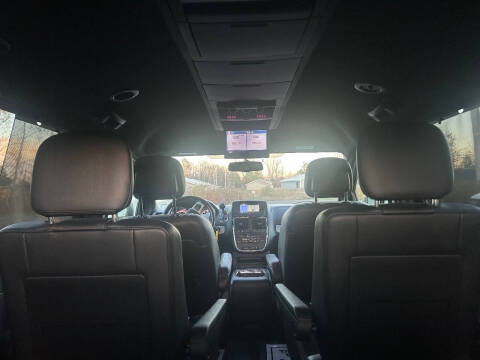 2012 Dodge Grand Caravan R/T