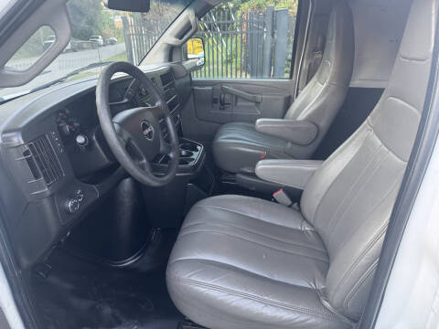 2019 GMC Savana 2500