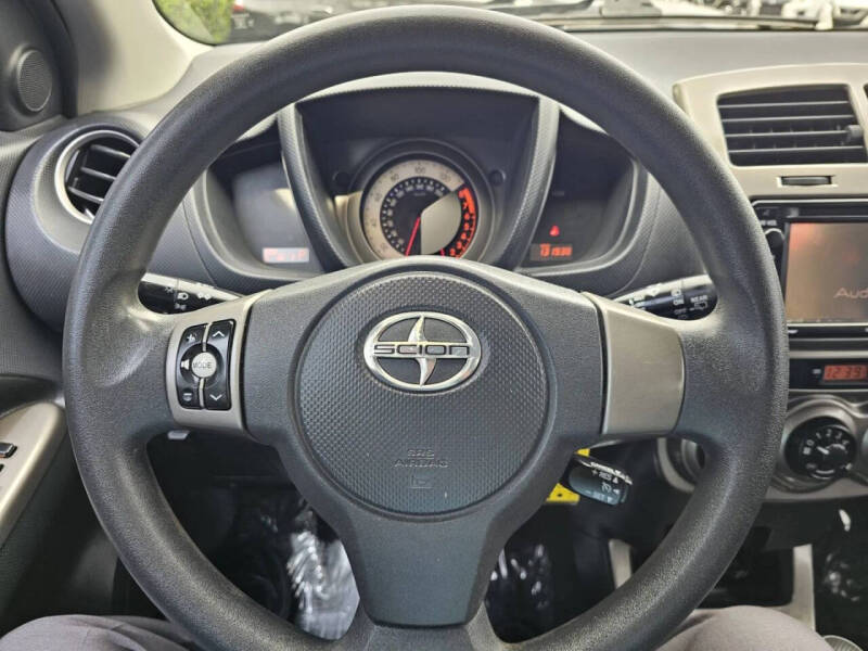 2014 Scion xD