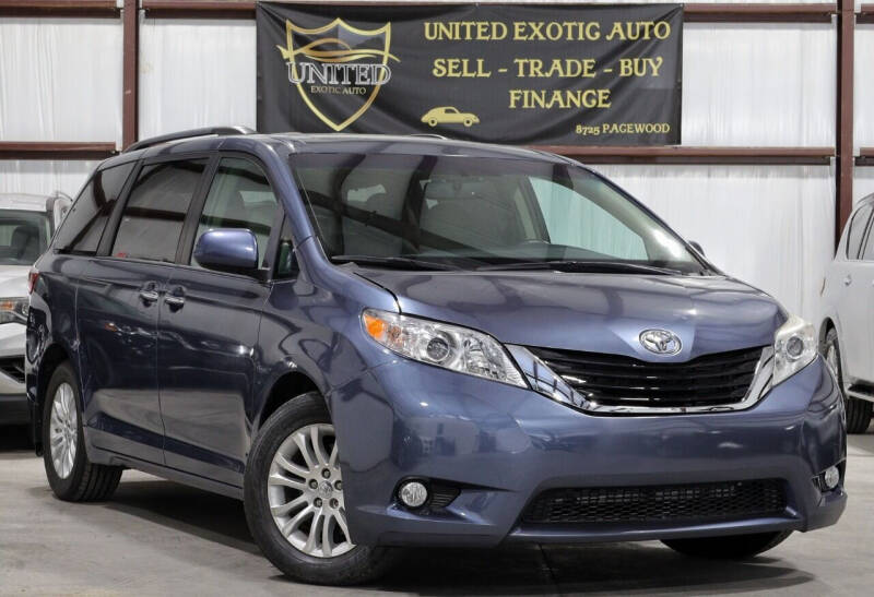 2017 Toyota Sienna for sale at United Exotic Auto in Houston TX