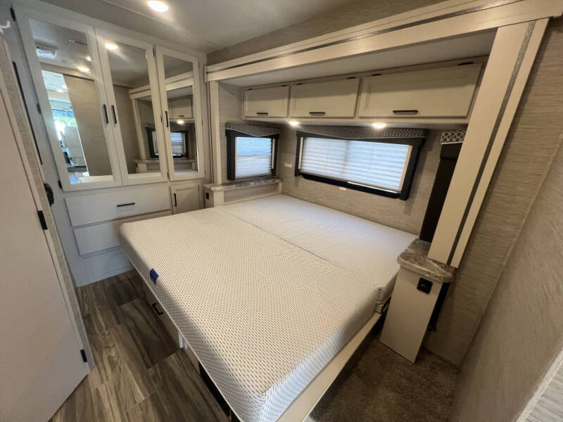 2023 Thor Motor Coach ACE