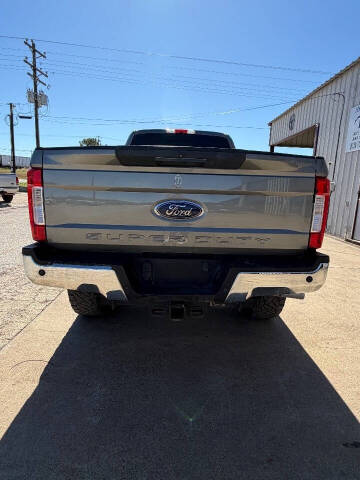 2019 Ford F-350 Super Duty Lariat