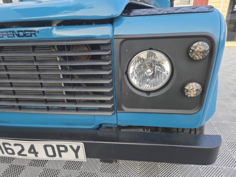 1991 Land Rover Defender