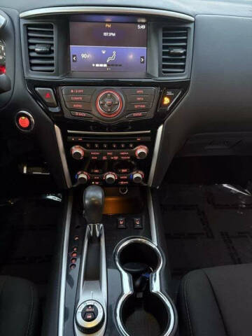 2017 Nissan Pathfinder S