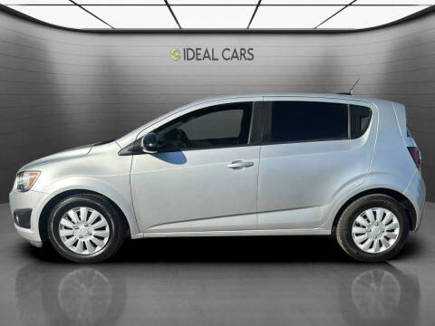 2016 Chevrolet Sonic LS Auto