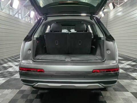 2024 Audi Q7 quattro Premium Plus 45 TFSI