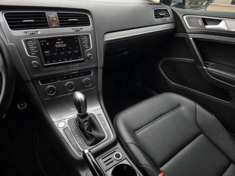 2017 Volkswagen Golf Alltrack